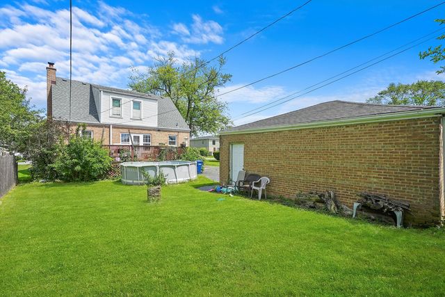 1424 N Maple Avenue, La Grange Park, IL 60526