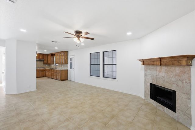 6517 Bob Hanger Street, Fort Worth, TX 76179