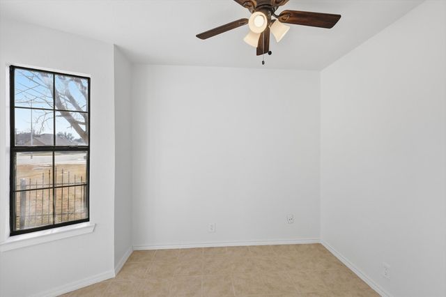 6517 Bob Hanger Street, Fort Worth, TX 76179