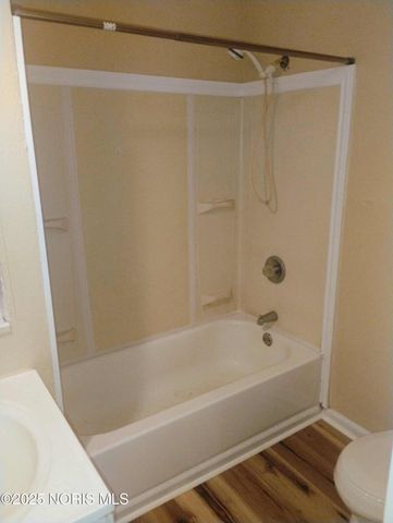 2035 Barrows Street, Toledo, OH 43613