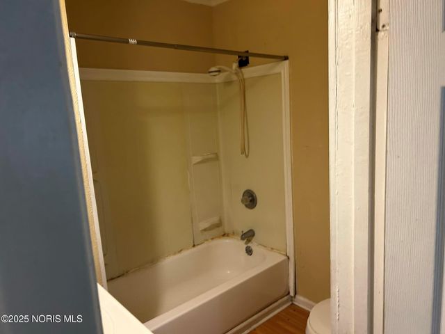 2035 Barrows Street, Toledo, OH 43613