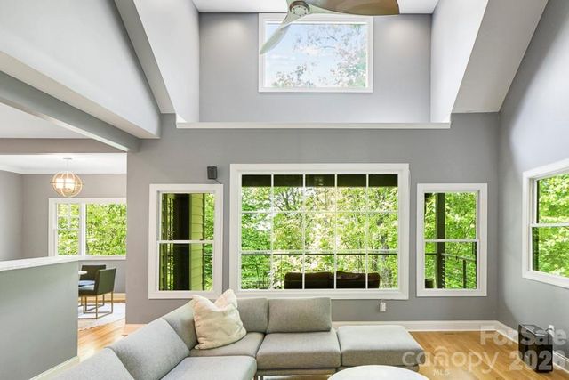 109 Wood Owl Court, Hendersonville, NC 28791
