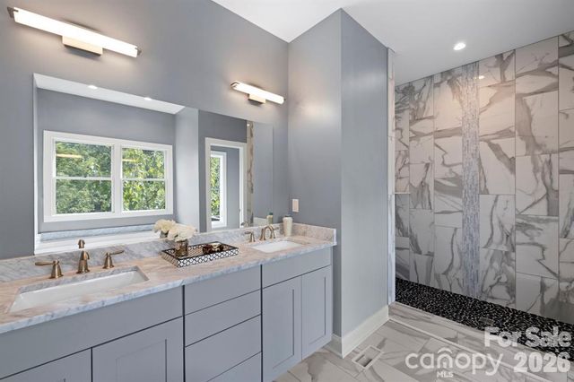 109 Wood Owl Court, Hendersonville, NC 28791