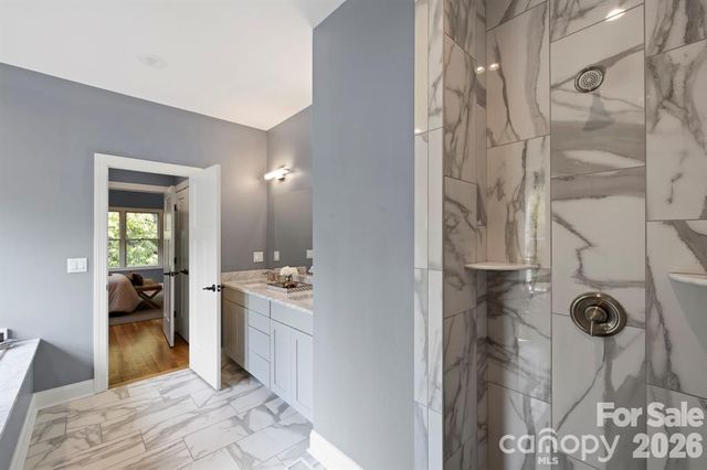 109 Wood Owl Court, Hendersonville, NC 28791