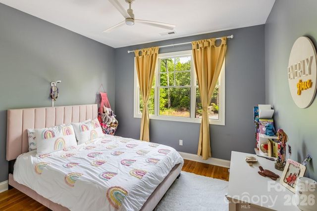 109 Wood Owl Court, Hendersonville, NC 28791
