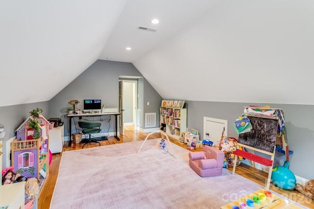 109 Wood Owl Court, Hendersonville, NC 28791