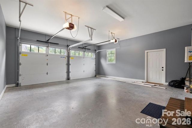 109 Wood Owl Court, Hendersonville, NC 28791