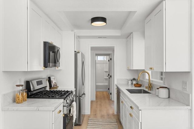 2135 E Valley Parkway 49, Escondido, CA 92027