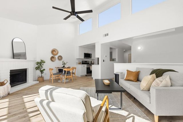 2135 E Valley Parkway 49, Escondido, CA 92027