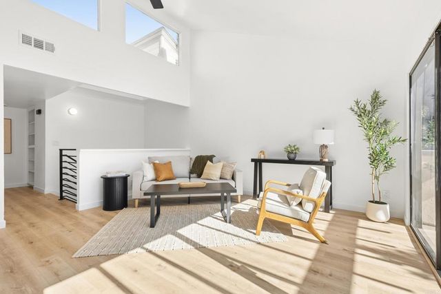 2135 E Valley Parkway 49, Escondido, CA 92027