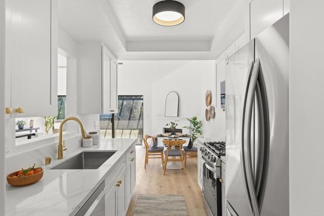 2135 E Valley Parkway 49, Escondido, CA 92027