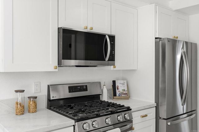 2135 E Valley Parkway 49, Escondido, CA 92027