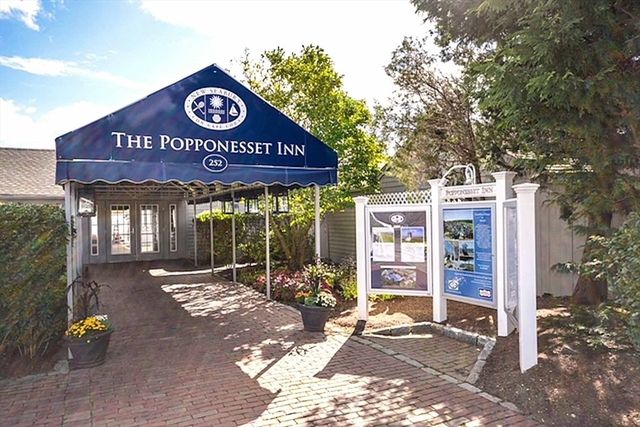 10 Wharf Ave, Mashpee, MA 02649