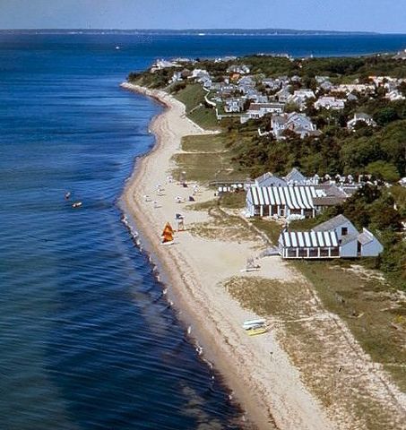 10 Wharf Ave, Mashpee, MA 02649