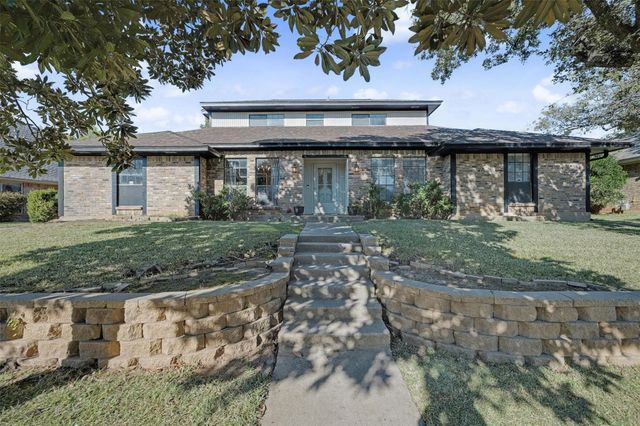4105 Woodcastle Court, Arlington, TX 76016