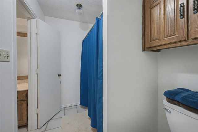 4105 Woodcastle Court, Arlington, TX 76016