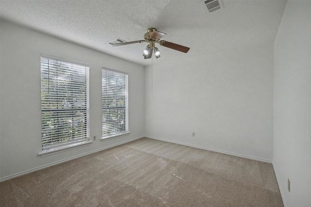 4105 Woodcastle Court, Arlington, TX 76016