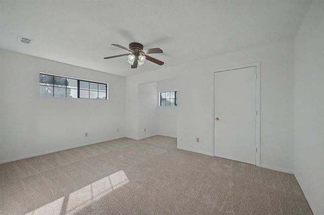 4105 Woodcastle Court, Arlington, TX 76016