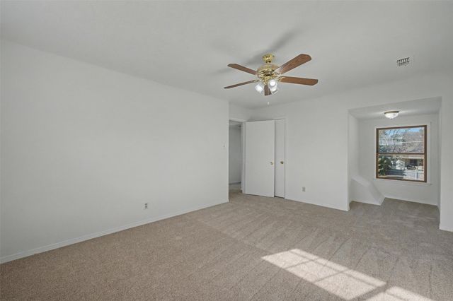 4105 Woodcastle Court, Arlington, TX 76016