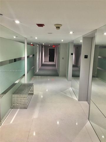 20379 W Country Club Drive 1737, Aventura, FL 33180