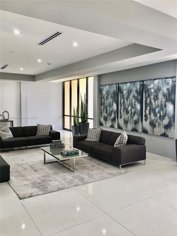 20379 W Country Club Drive 1737, Aventura, FL 33180