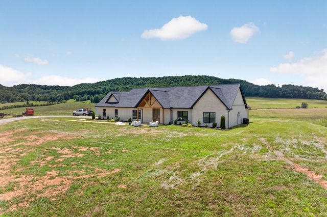4169 Gum Springs Mountain Rd, Sparta, TN 38583