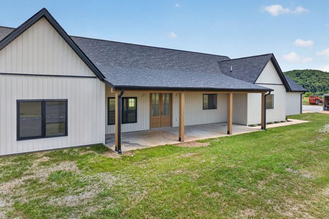 4169 Gum Springs Mountain Rd, Sparta, TN 38583