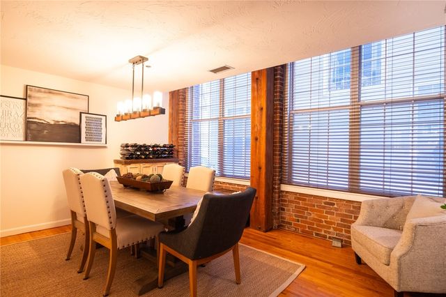 2 School Street 223, Lincoln, RI 02865