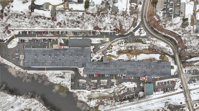 2 School Street 223, Lincoln, RI 02865