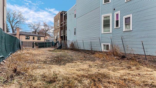 3675 N Elston Avenue, Chicago, IL 60618