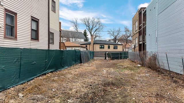 3675 N Elston Avenue, Chicago, IL 60618