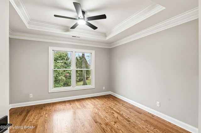 7502 Wycliffe Ct, Prospect, KY 40059