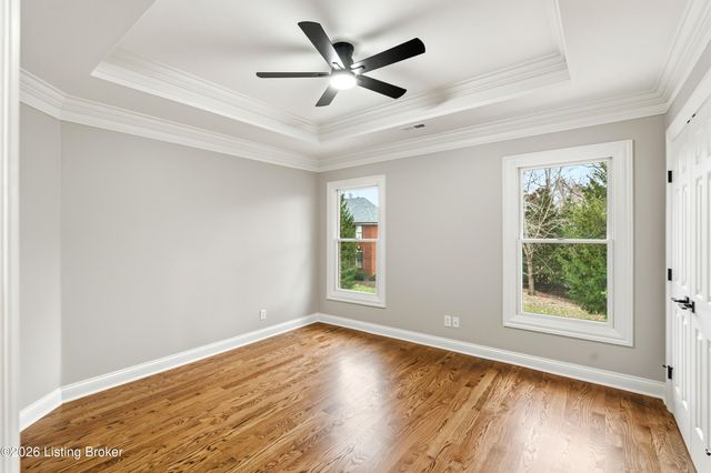 7502 Wycliffe Ct, Prospect, KY 40059