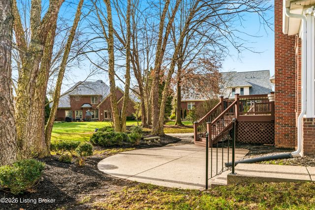 7502 Wycliffe Ct, Prospect, KY 40059