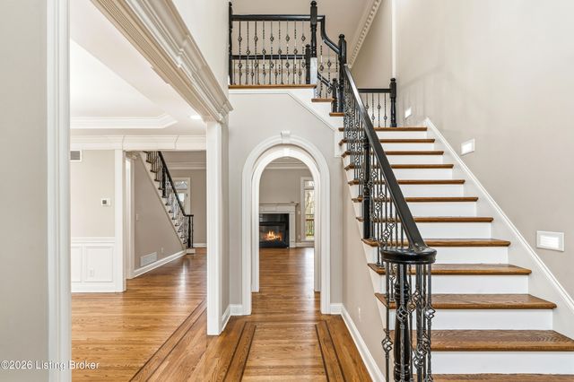 7502 Wycliffe Ct, Prospect, KY 40059