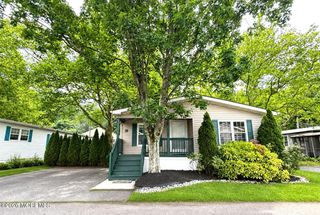 38 Village Road, Morganville, NJ 07751