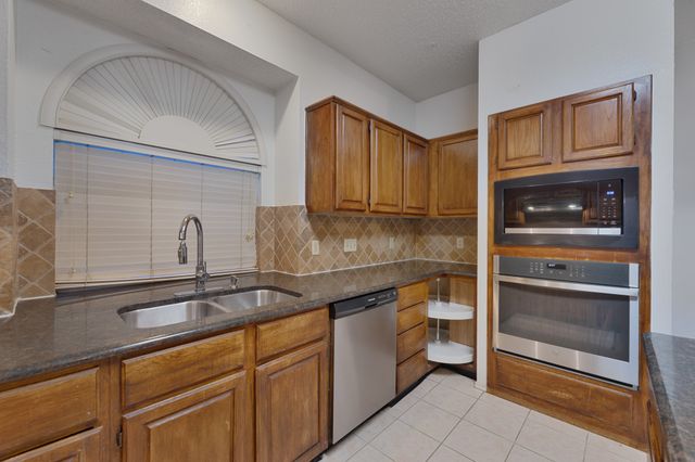 2617 Beeman Drive, Mesquite, TX 75181