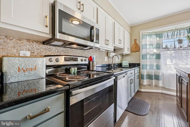 3877 OGILVIE CT, Woodbridge, VA 22192