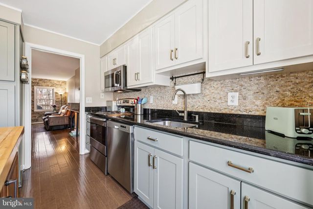 3877 OGILVIE CT, Woodbridge, VA 22192