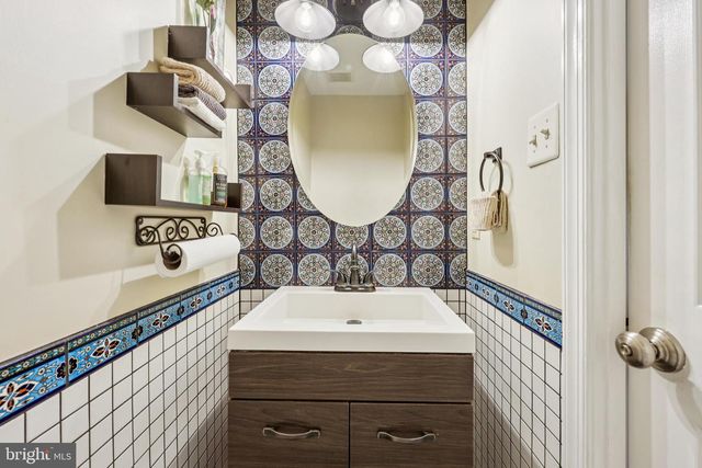 3877 OGILVIE CT, Woodbridge, VA 22192