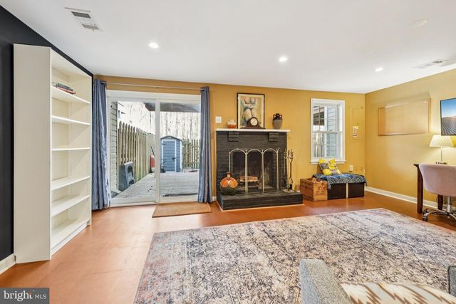 3877 OGILVIE CT, Woodbridge, VA 22192