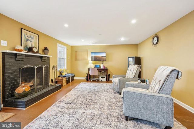 3877 OGILVIE CT, Woodbridge, VA 22192