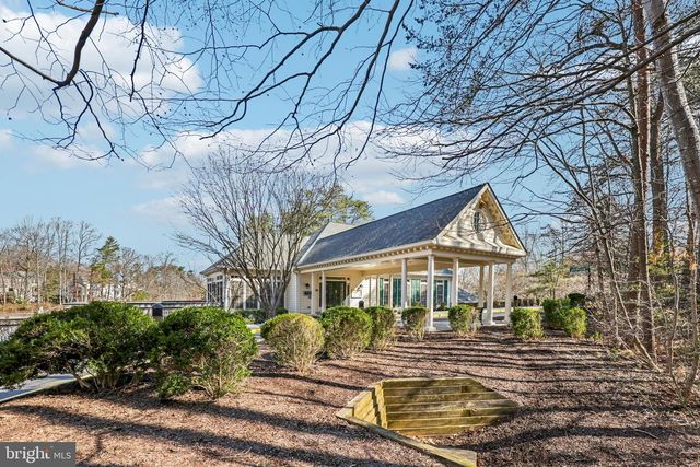 3877 OGILVIE CT, Woodbridge, VA 22192