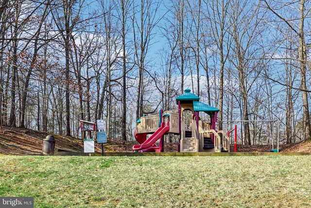 3877 OGILVIE CT, Woodbridge, VA 22192