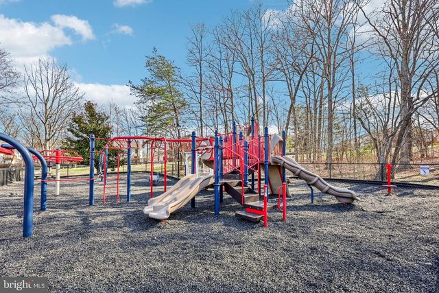 3877 OGILVIE CT, Woodbridge, VA 22192