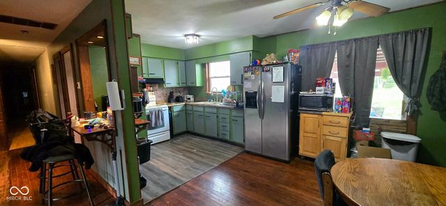 10255 Hodge Road, Clayton, IN 46118