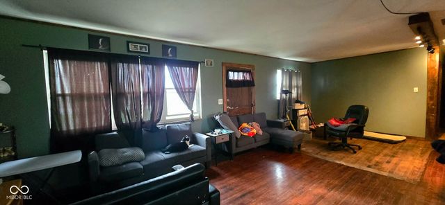 10255 Hodge Road, Clayton, IN 46118