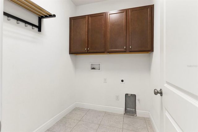 3918 GAVIOTA DRIVE, Sun City Center, FL 33573