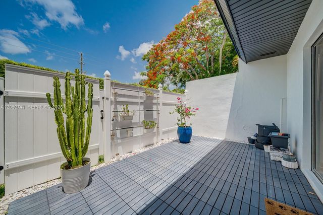 5555 Ludlam Road 106, South Miami, FL 33155