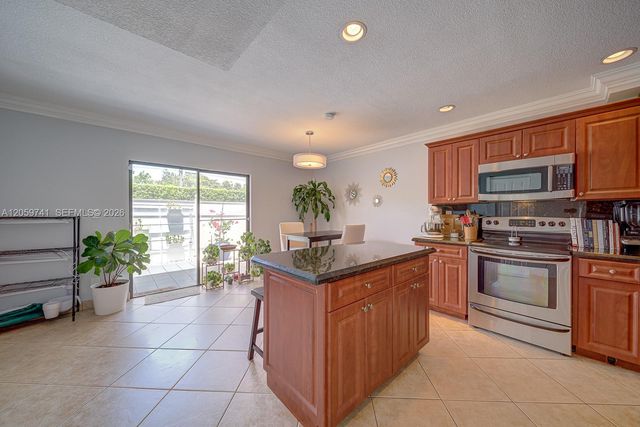 5555 Ludlam Road 106, South Miami, FL 33155